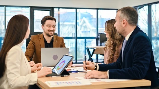 How UK Businesses Can Choose the Right Salesforce Consulting Partner in UK